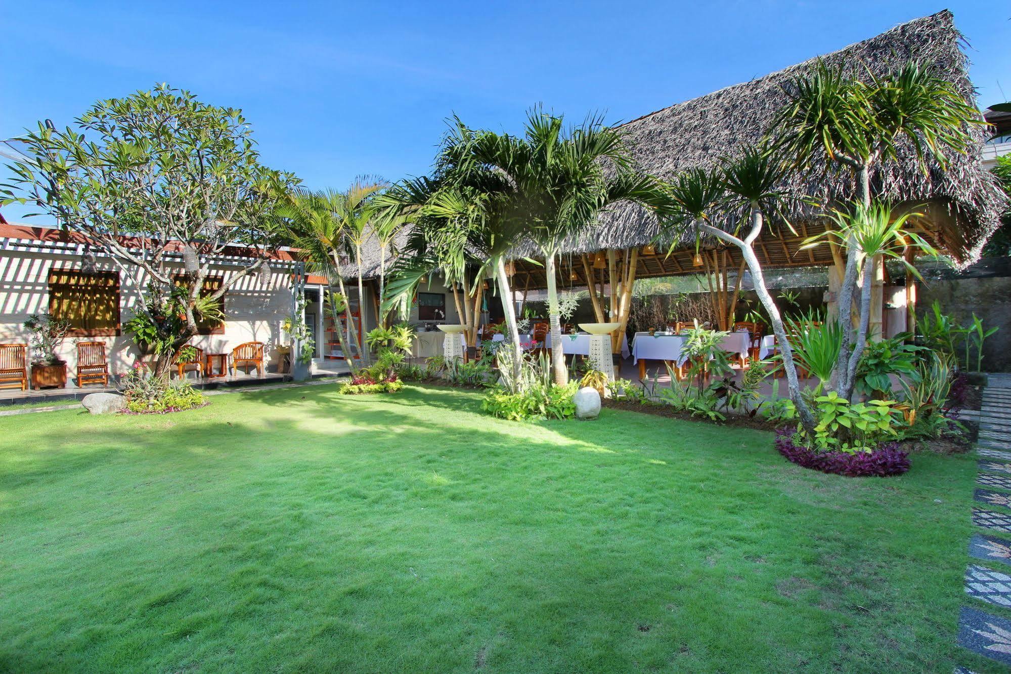 Jimbaran Lestari Hotel & Residence - Spa Eksteriør bilde
