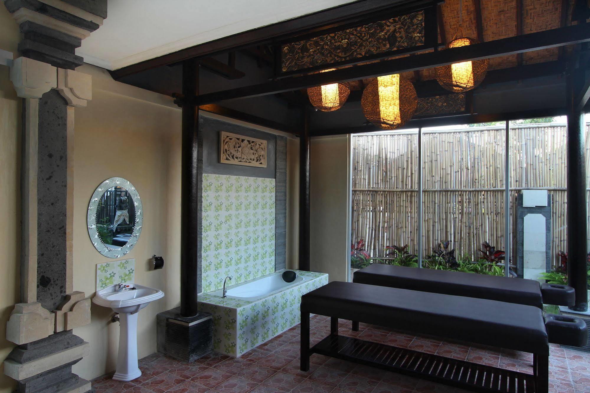 Jimbaran Lestari Hotel & Residence - Spa Eksteriør bilde
